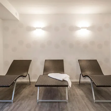 Haus Strandlaeufer 3 4 Strandhaus 3 4 *